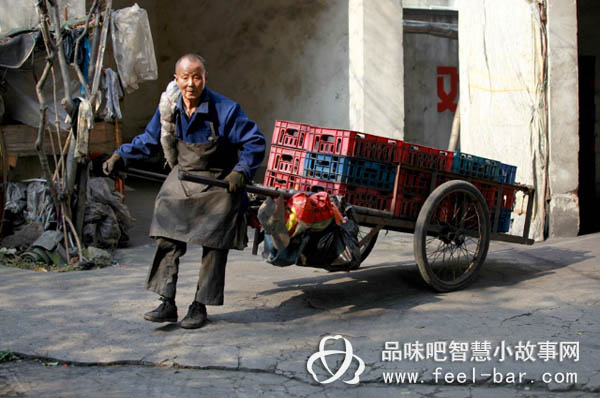 感動(dòng)中國(guó)的81歲賣煤翁陸松芳-平凡人不平凡的故事_平凡人不平凡_平凡人感人小故事