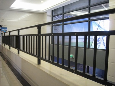 安徽省連廊護(hù)欄